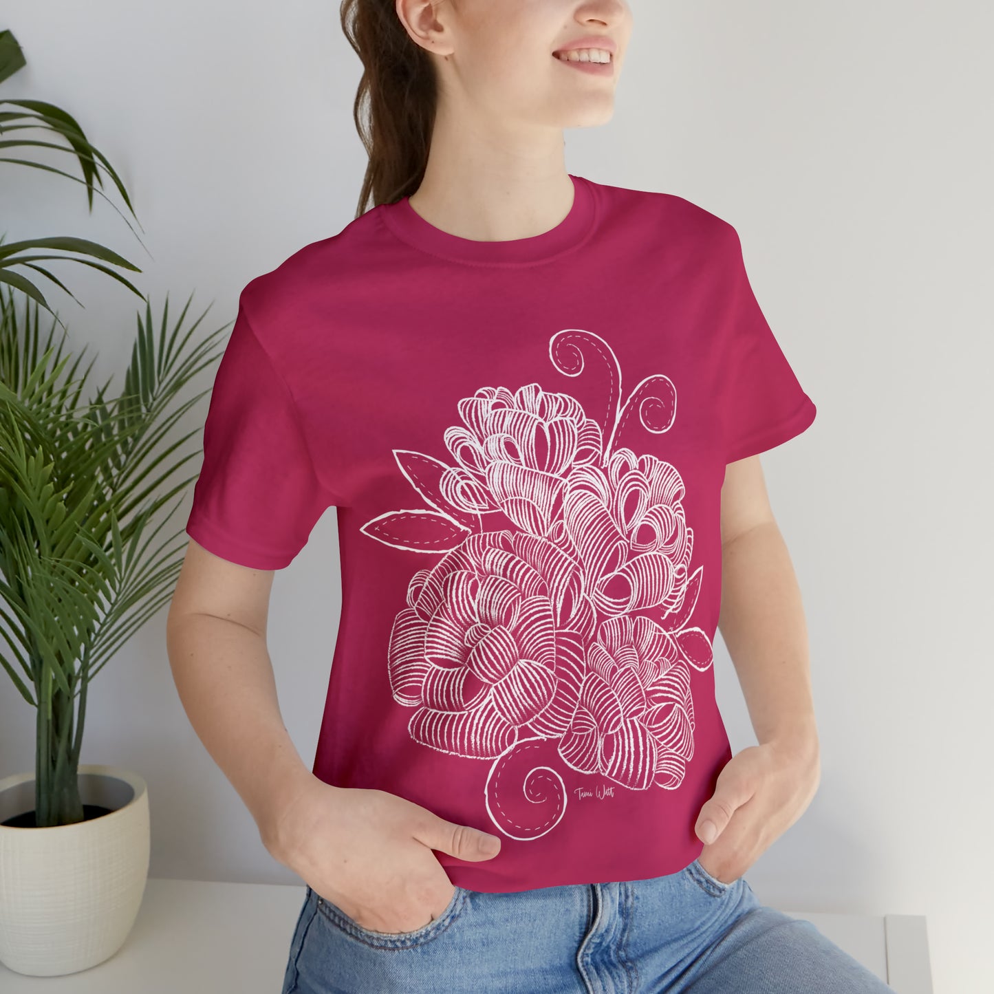 Corn Husk Flower Short Sleeve Tee