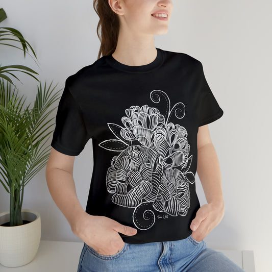 Corn Husk Flower Short Sleeve Tee